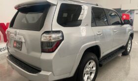 TOYOTA  4RUNNER SR5 2020