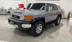 TOYOTA FJ CRUISER 2023