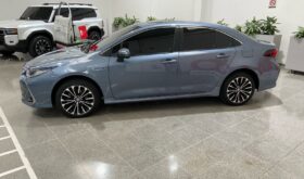 TOYOTA COROLLA SEDAN SEG HV 2024