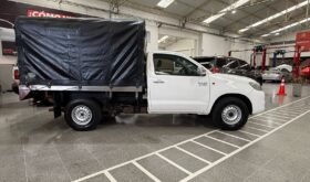 TOYOTA HILUX 2.4 DIESEL M/T 2023
