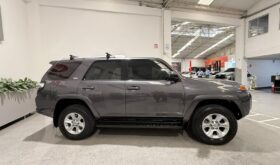 TOYOTA 4RUNNER SR5 2017
