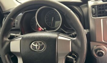 TOYOTA 4RUNNER SR5 2017 full