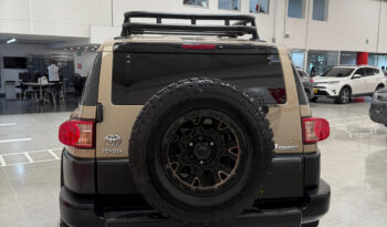 TOYOTA FJ CRUISER 2023 full