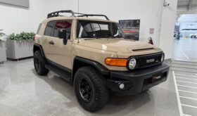 TOYOTA FJ CRUISER 2023