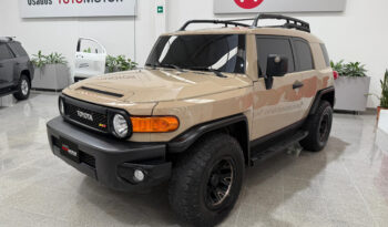 TOYOTA FJ CRUISER 2023 full