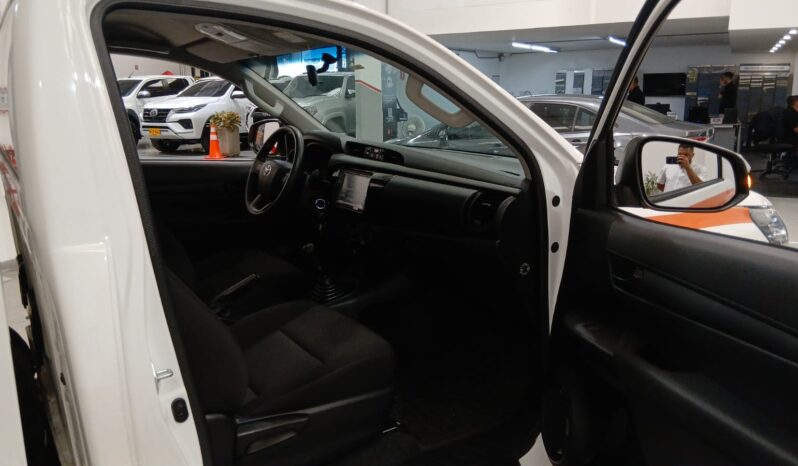 TOYOTA HILUX 2.7 GASOLINA 2022 full