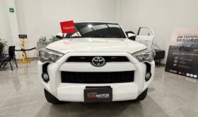 TOYOTA 4RUNNER SR5 2017