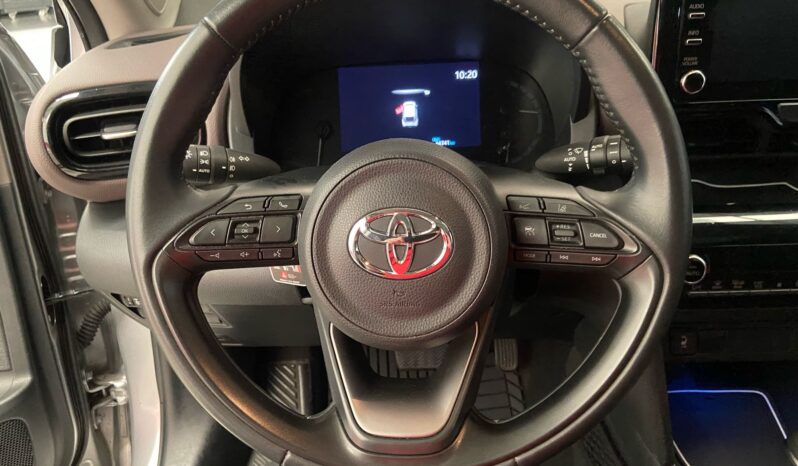 
TOYOTA YARIS CROSS XLS HIBRIDO 2023 full									