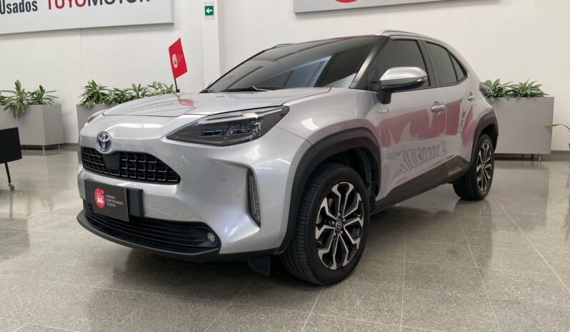 
TOYOTA YARIS CROSS XLS HIBRIDO 2023 full									