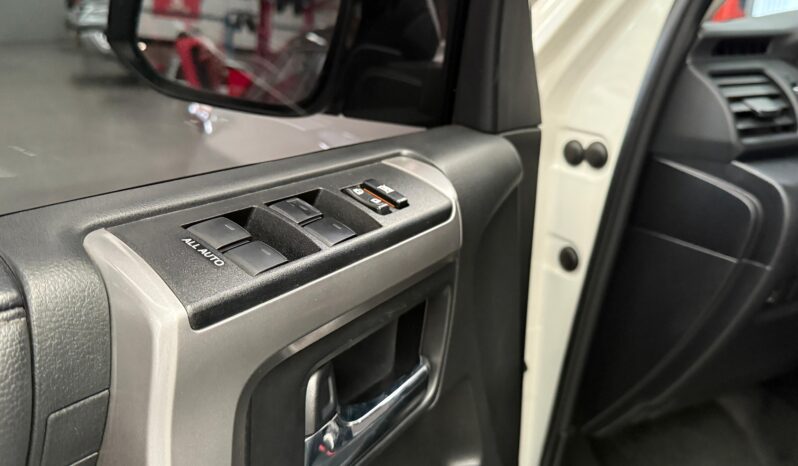TOYOTA  4RUNNER LIMITED 2023 full