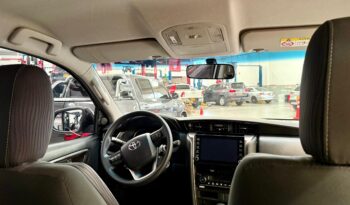 TOYOTA FORTUNER SR 2.4 DIESEL 4×2 2021 full