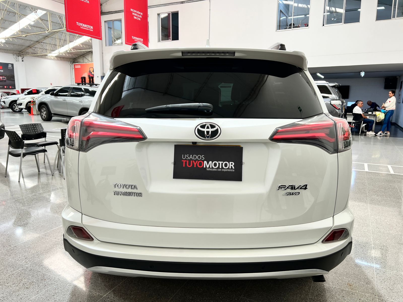 TOYOTA RAV4 2.5 4×4 X-ROAD 2017