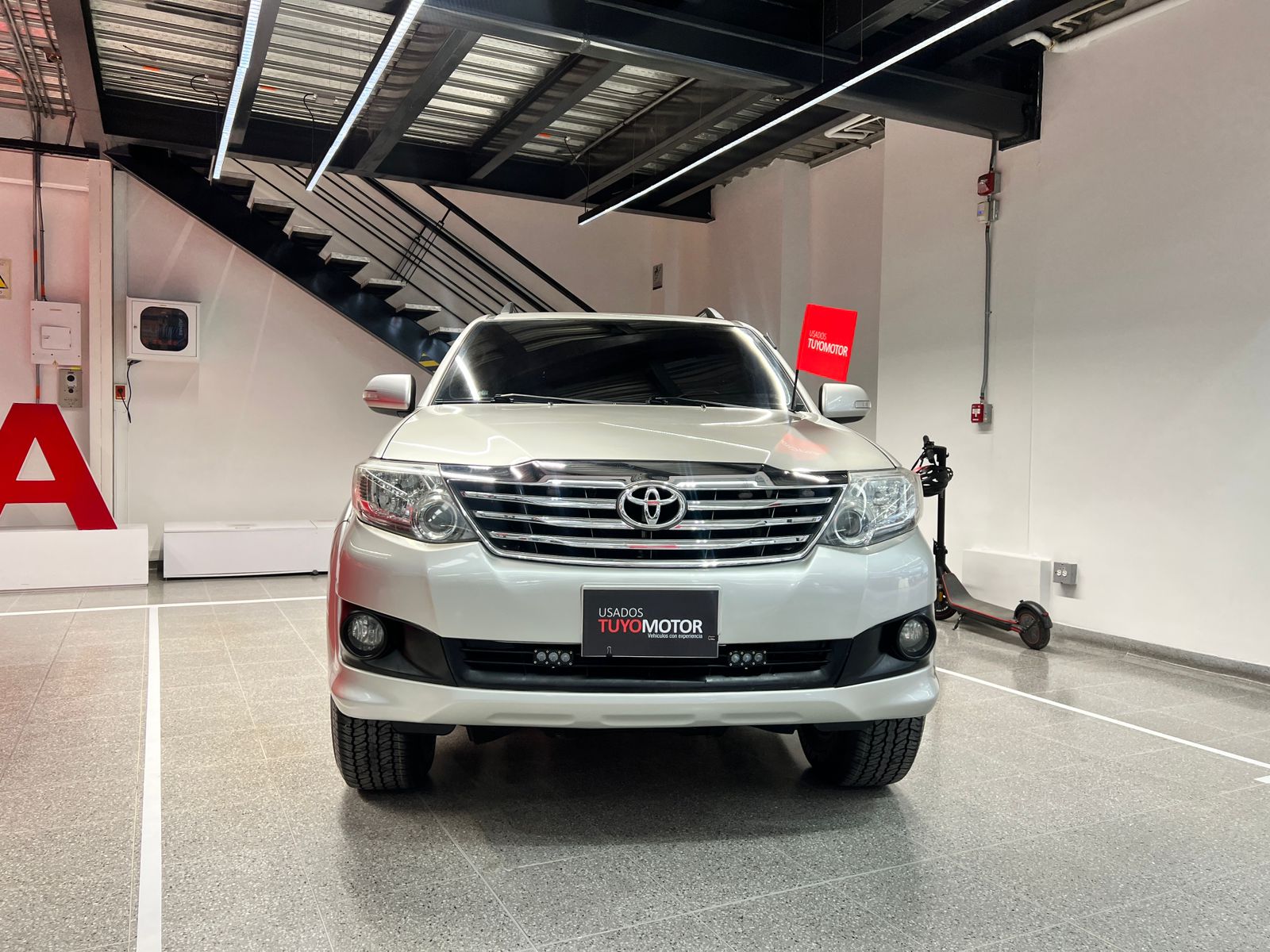 TOYOTA FORTUNER 2.7 GASOLINA 2012