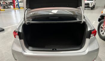 
TOYOTA COROLLA SEDAN SEG HV 2024 full									