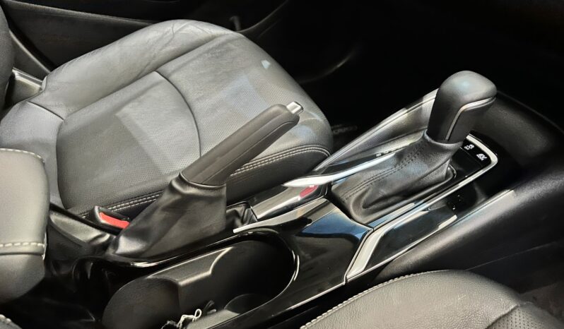 
TOYOTA COROLLA SEDAN SEG HV 2024 full									