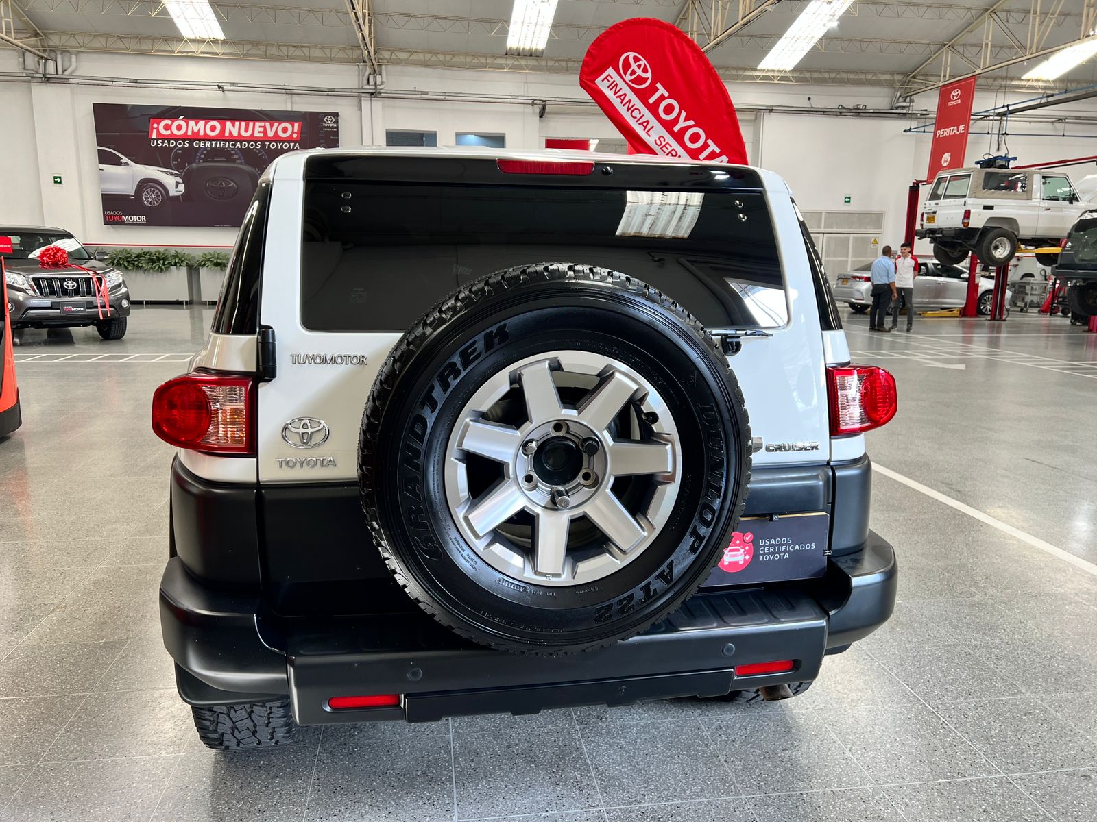 TOYOTA FJ CRUISER 2021