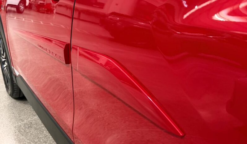 
TOYOTA COROLLA CROSS GR 2024 full									