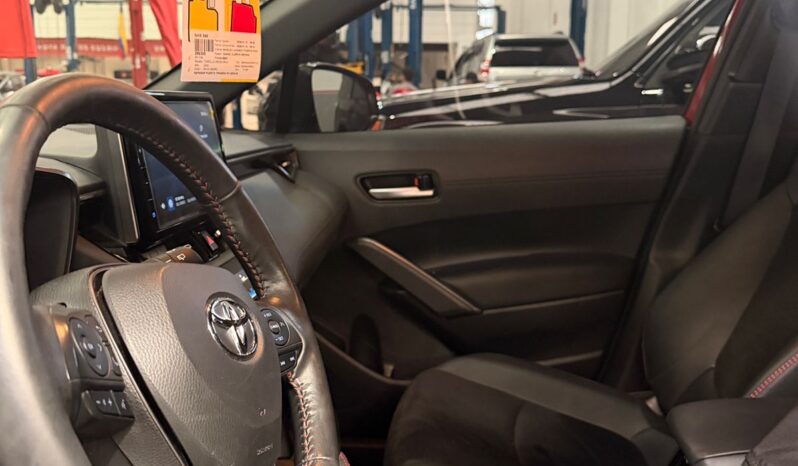 
TOYOTA COROLLA CROSS GR 2024 full									