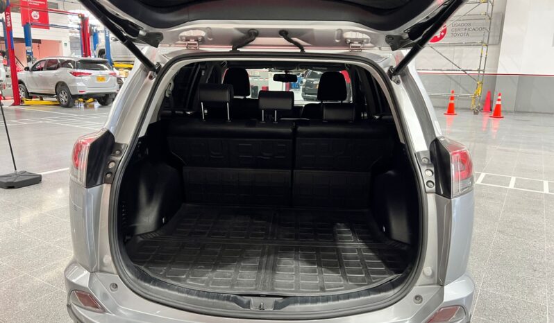 
TOYOTA RAV4 2.5 4×2 2017 full									