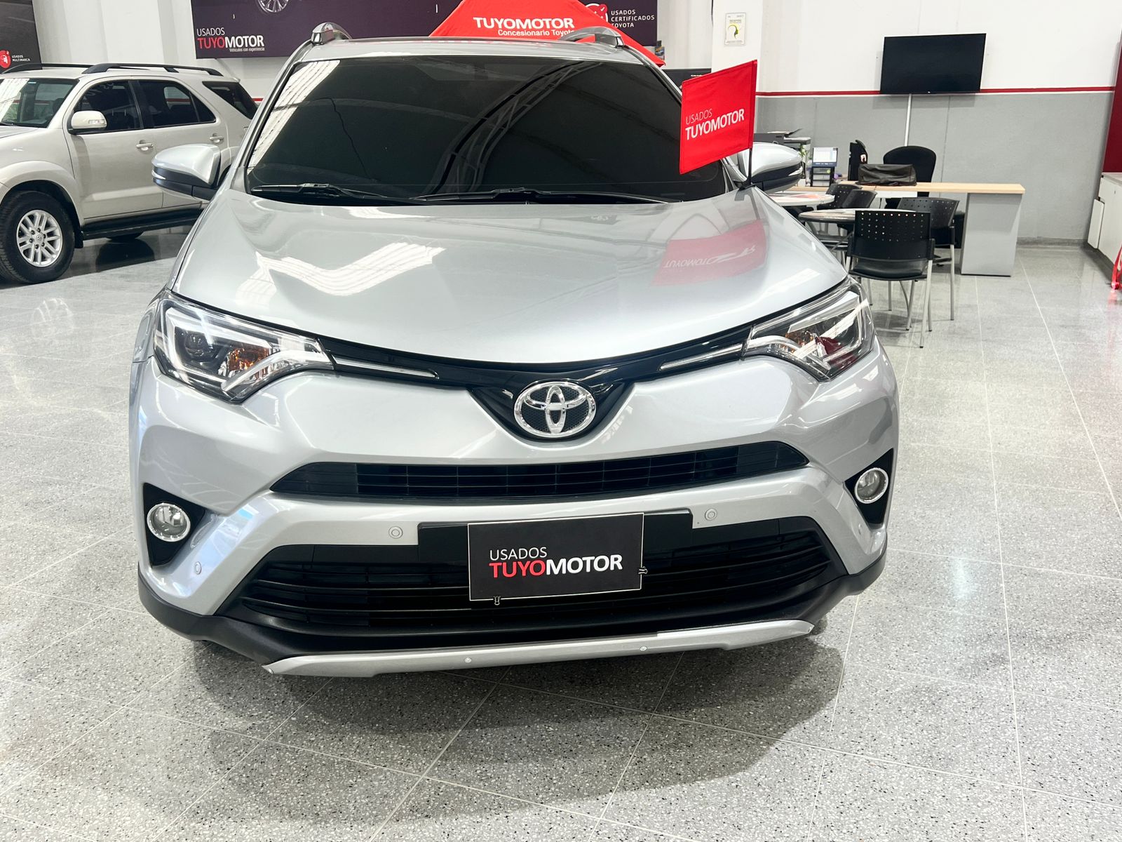TOYOTA RAV4 2.5 4×2 2017