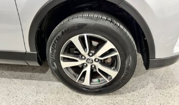 
TOYOTA RAV4 2.5 4×2 2017 full									