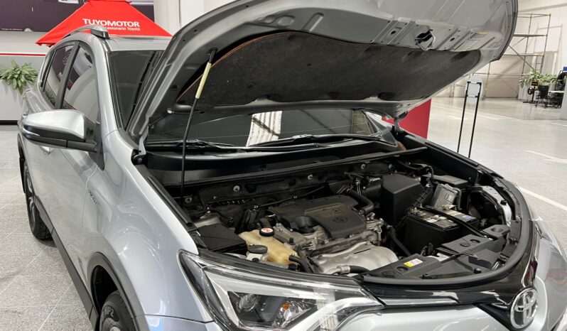 
TOYOTA RAV4 2.5 4×2 2017 full									
