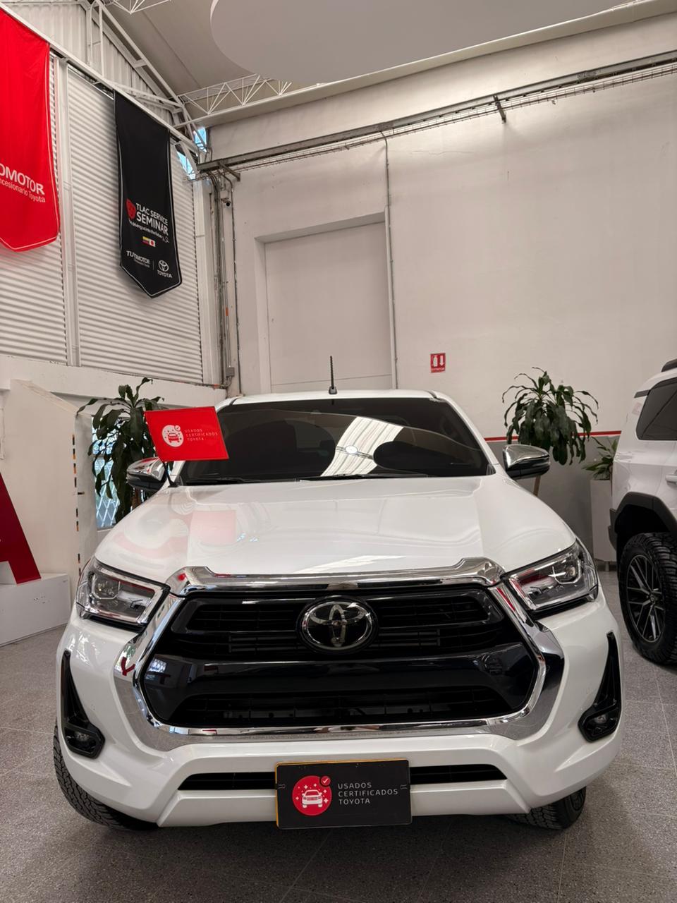 HILUX 2,8 DIESEL 4X4 AT 2024