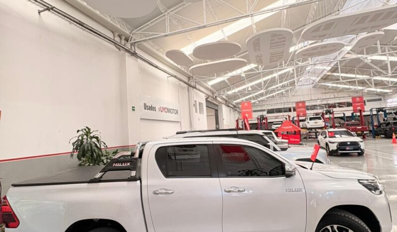 
HILUX 2,8 DIESEL 4X4 AT 2024 full									