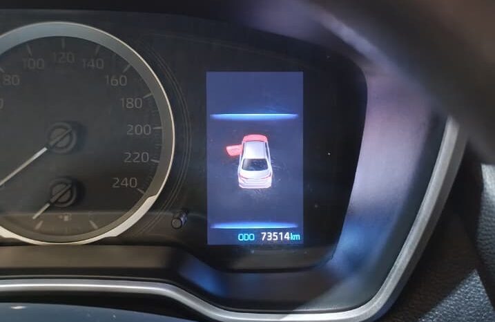 
COROLLA SEDAN XEI HV 2020 full									