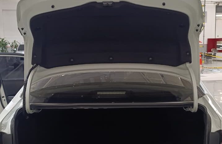 
COROLLA SEDAN XEI HV 2020 full									