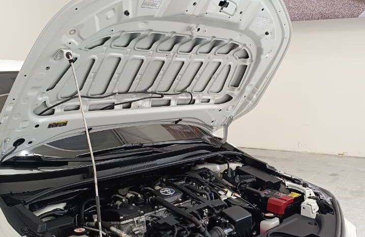 
COROLLA SEDAN XEI HV 2020 full									