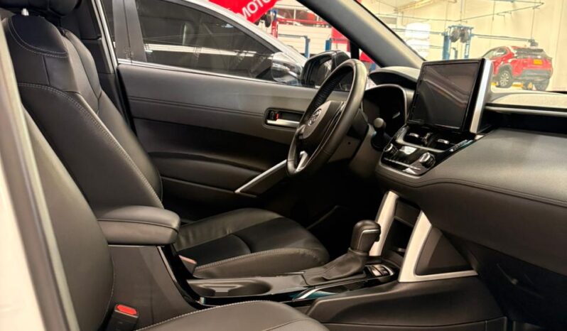 
Toyota Corolla 1.8 Hev Seg 2024 full									