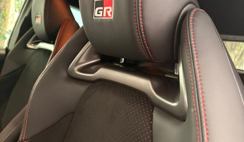 
YARIS GR 2024 BLANCO full									