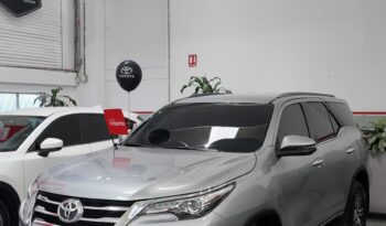 
FORTUNER GASOLINA 4X2 AT 2019 full									