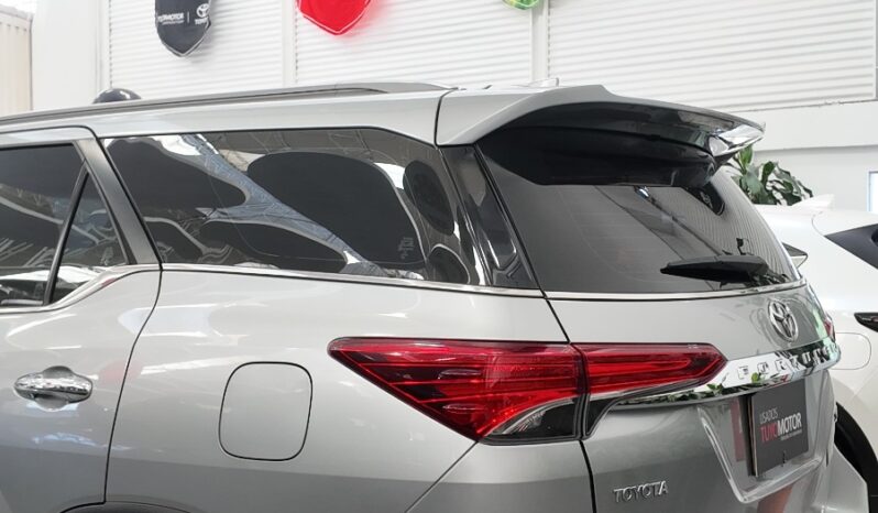 
FORTUNER GASOLINA 4X2 AT 2019 full									