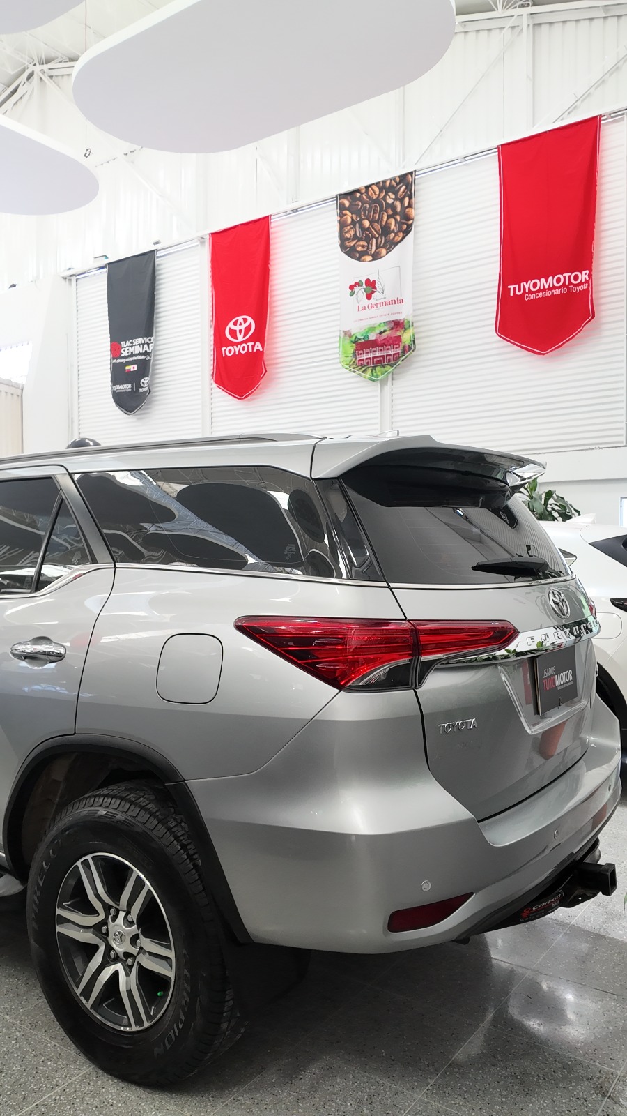 FORTUNER GASOLINA 4X2 AT 2019