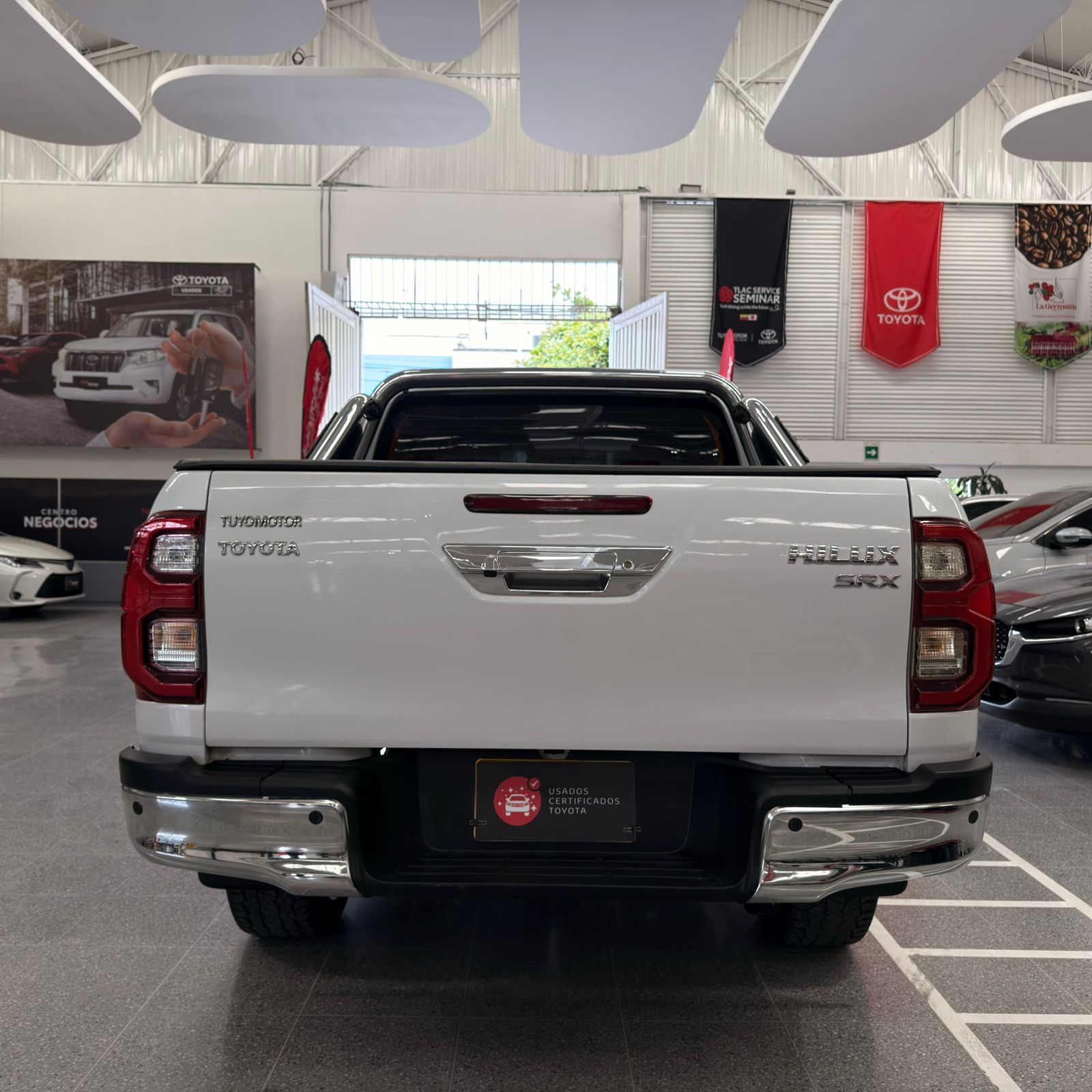 HILUX 2,8 4X4 DIESEL AT 2023