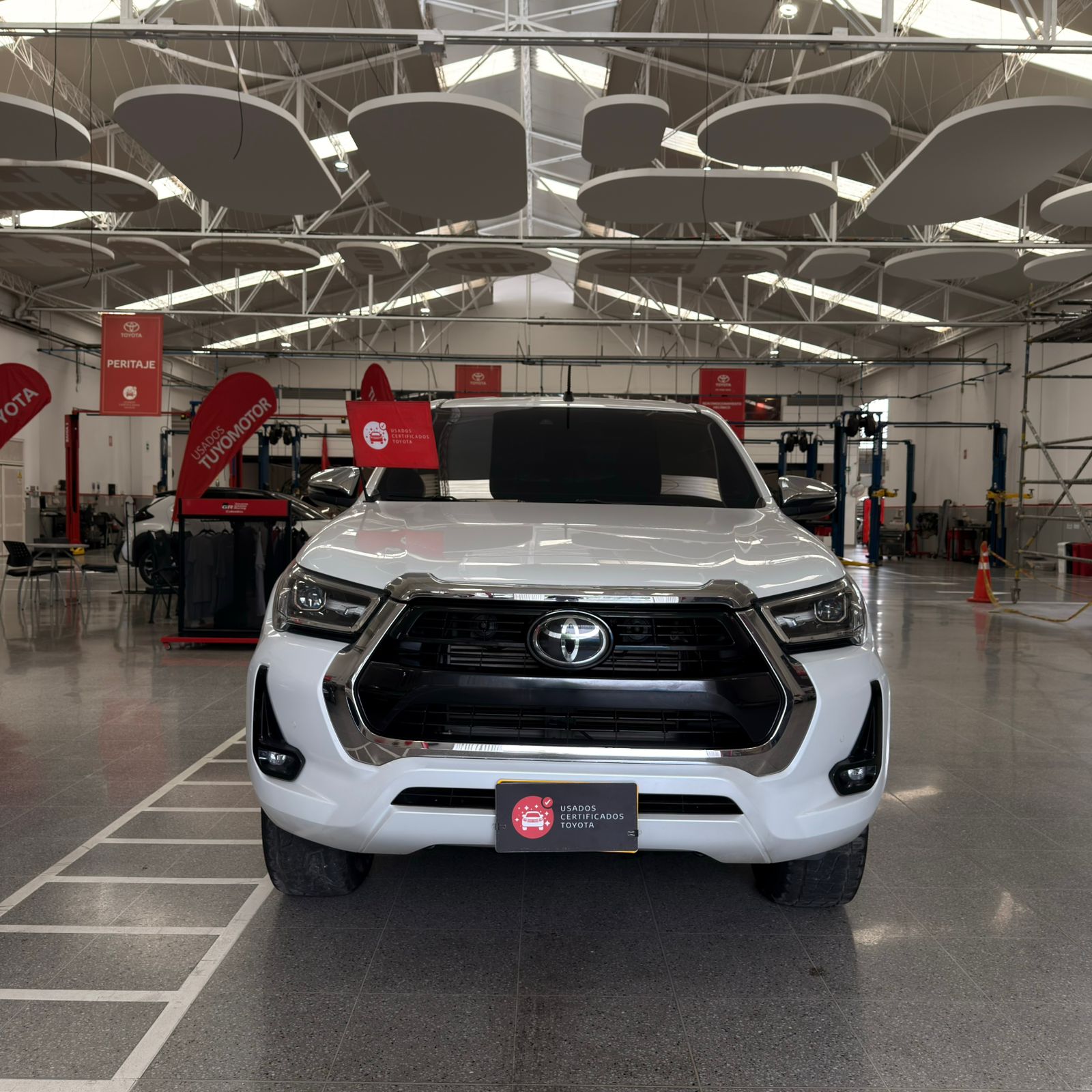 HILUX 2,8 4X4 DIESEL AT 2023