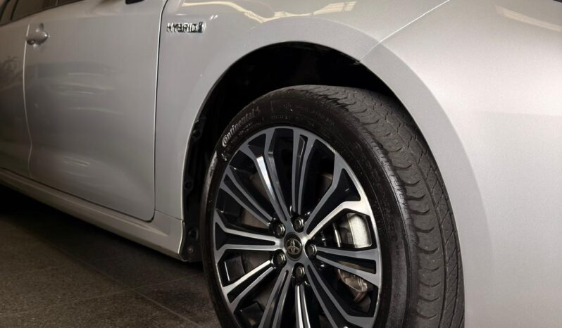 
								COROLLA SEDAN SEG HV 2021 full									