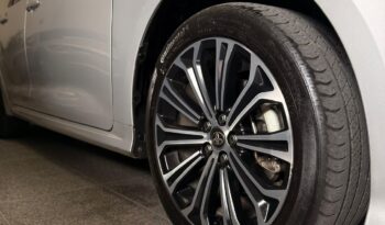 
										COROLLA SEDAN SEG HV 2021 full									