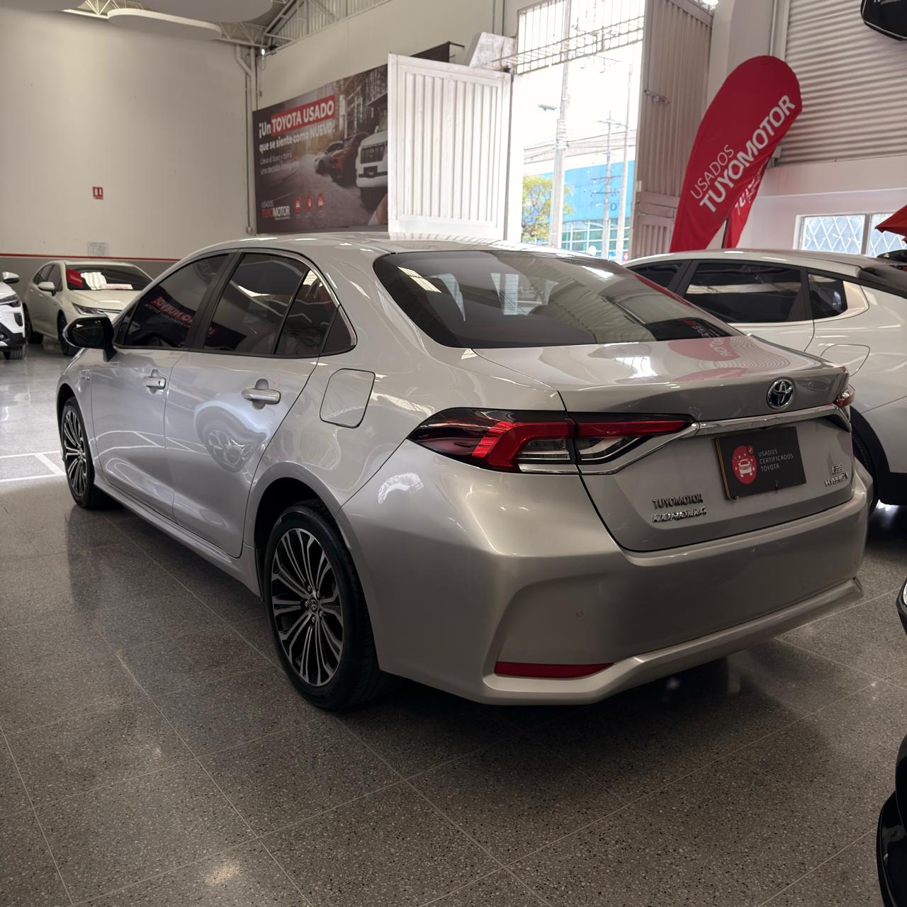 COROLLA SEDAN SEG HV 2021