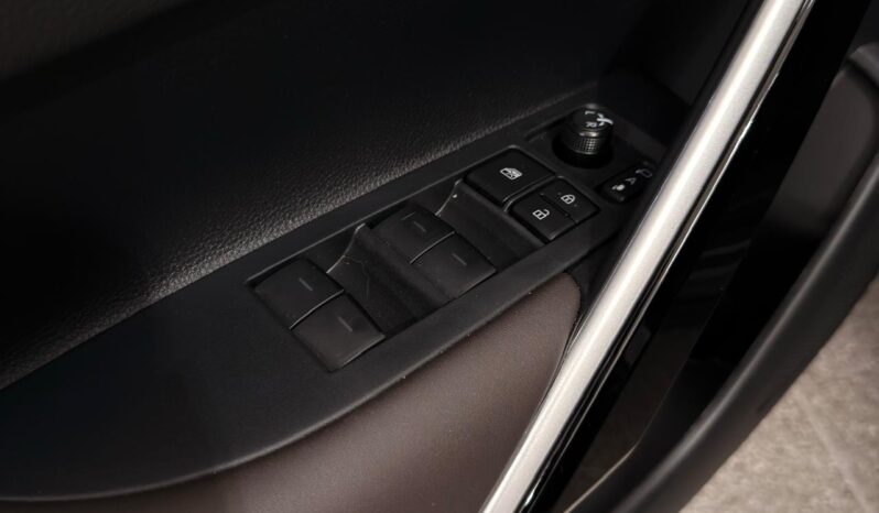 
								COROLLA CROSS SEG 2026 full									