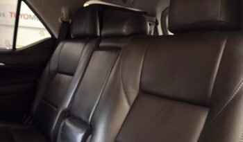 
										FORTUNER 2,4 4X2 DIESEL AT 2019 full									