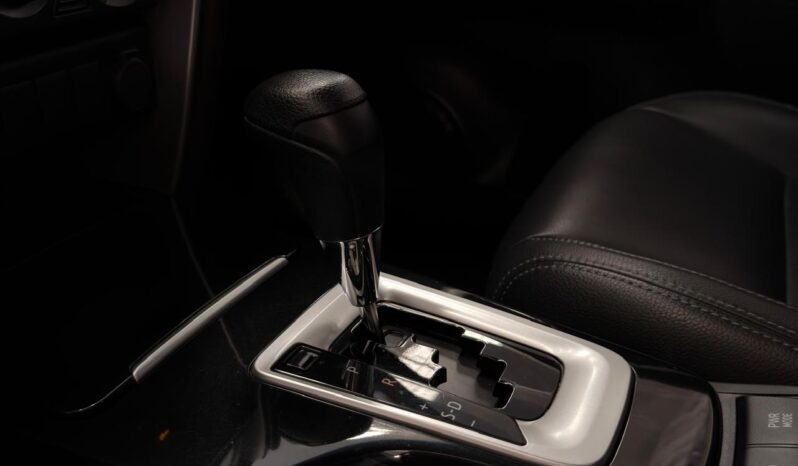 
								FORTUNER 2,4 4X2 DIESEL AT 2019 full									