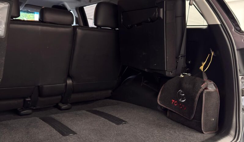 
								FORTUNER 2,4 4X2 DIESEL AT 2019 full									