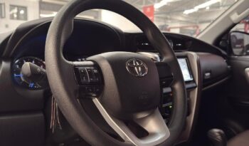 
										FORTUNER 2,4 4X2 DIESEL AT 2020 full									