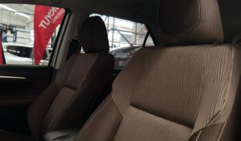 
										FORTUNER 2,4 4X2 DIESEL AT 2020 full									