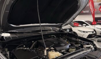 
										FORTUNER 2,4 4X2 DIESEL AT 2020 full									