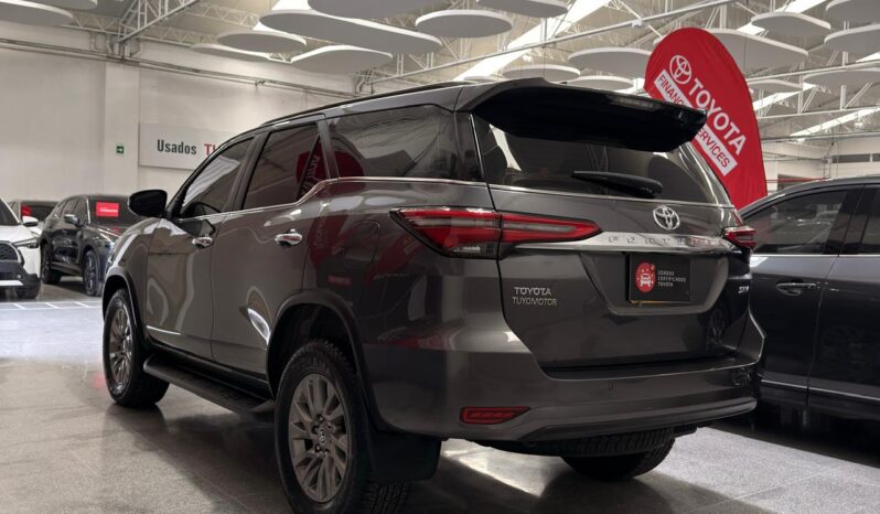 
								FORTUNER 2,4 4X2 DIESEL AT 2023 full									