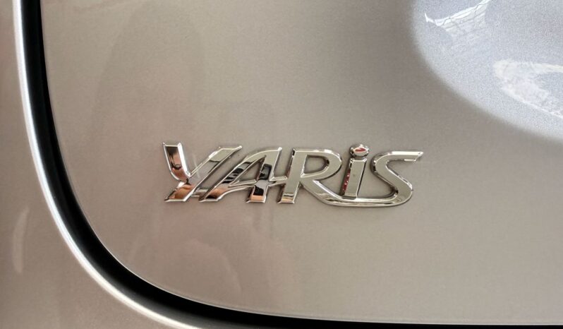 
								YARIS CROSS XLS HV 2025 full									